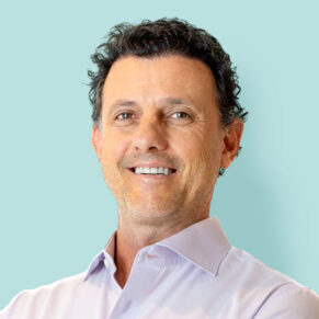 Dr-Mathew-Chiropractor_Dubai-profile